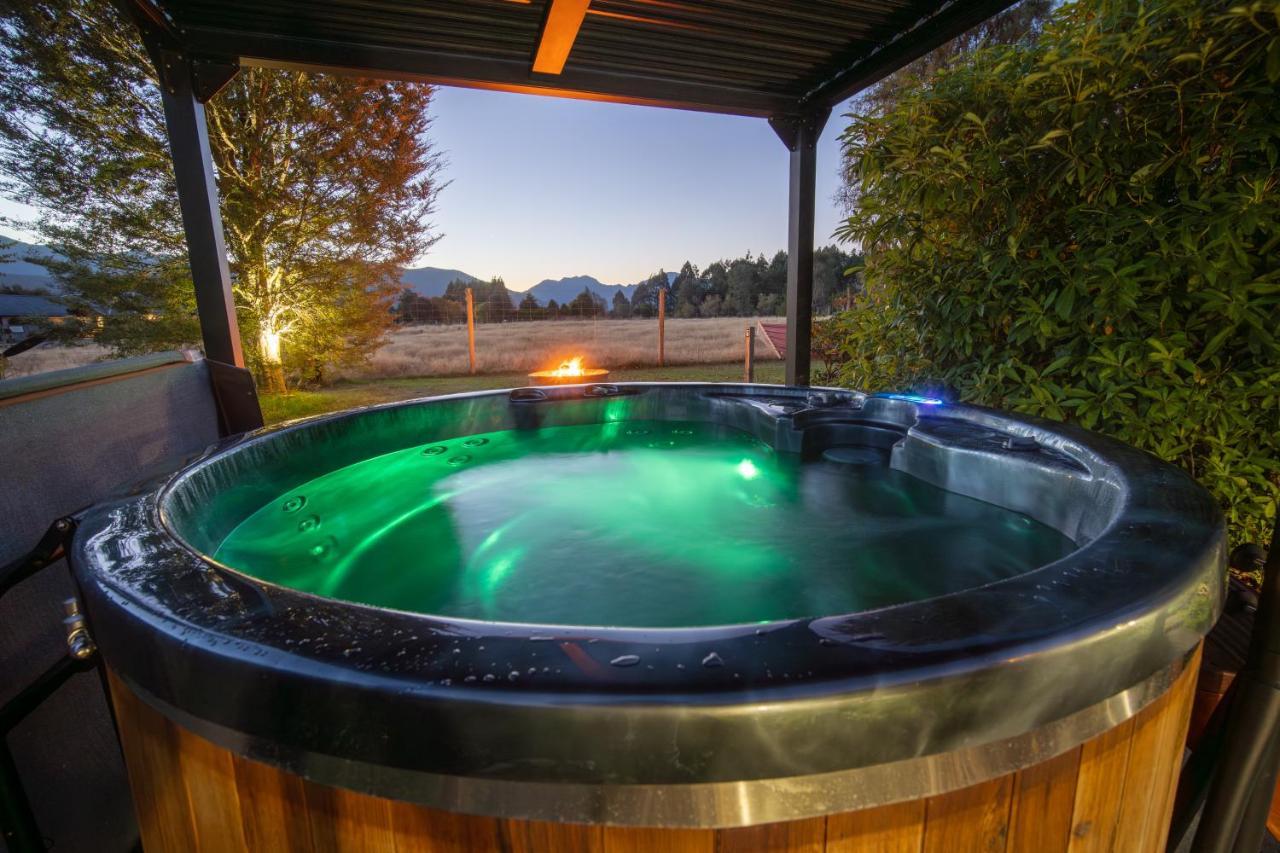 Alpine Rock B&B Te Anau Exterior photo